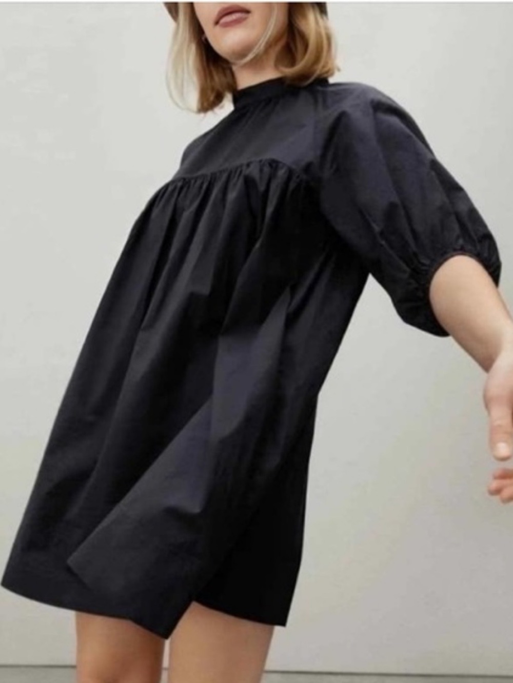 NWT Everlane The Shirred Mini Yoke Dress in black sz medium